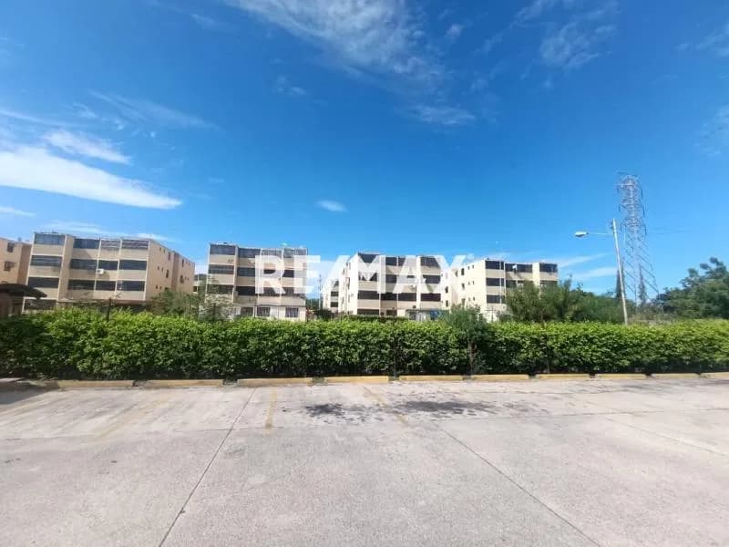 Se vende apartamento en Conjunto Residencial Buenaventura