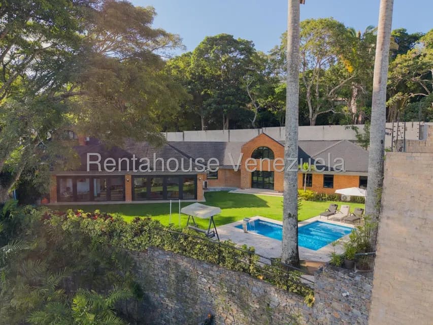 Casa (Duplex) en Venta en La Lagunita Country Club, Distrito Metropolitano