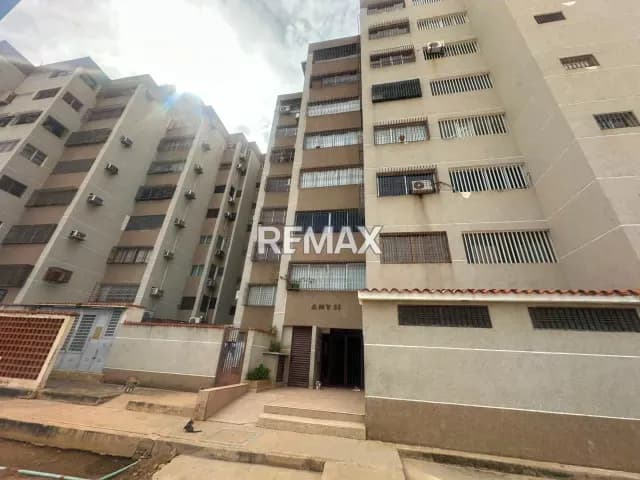 APARTAMENTO EN ALQUILER EN ZONA NORTE, RESIDENCIAS LA MUCHACHERA