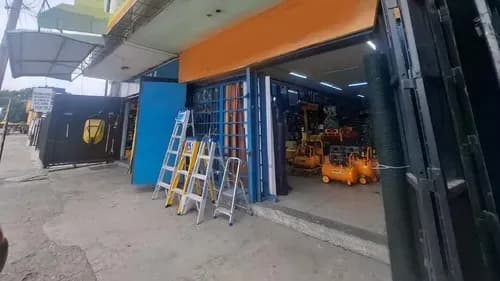 Eds Vende Local Local En Naguanagua. Av. Universidad - Atl-270