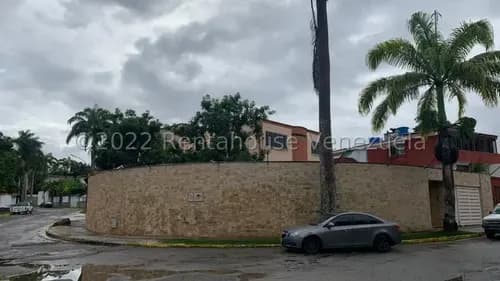 Casa En Venta 23-18272 En Macaracuay