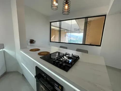 Mc Alquila Apartamento En Res Mantova, Las Chimeneas - Skg-114