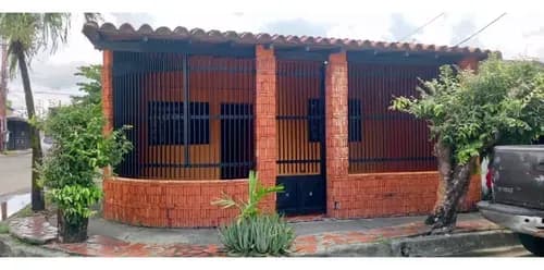 Casa De 100 M2 En La Urb. Guanaguanare (temaca) Ve21-253ug-moli-ehid