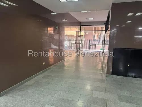 Moderna Oficina En Alquiler Boleita Norte Amc