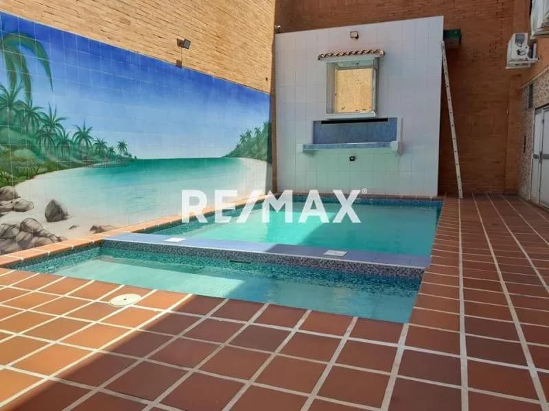 EN VENTA POSADA LISTA PARA OPERAR EN TUCACAS