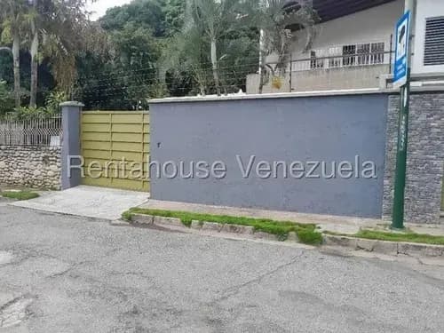 Nv Casa En Venta En El Marques 25-15104