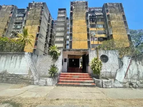 Oportunidad Venta Apartamento En Edif. Los Sauces, Urb. Parque Valencia