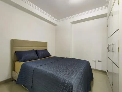 Moderno Apartamento Totalmente Amoblado En Edificio Con Pozo De Agua, Doble Puesto Techado Y Planta Eléctrica Urbanización Mañongo, Residencias Kilimanjaro Xc-rm