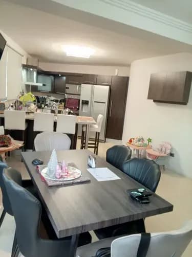Mc *en Venta Exclusivo Penthouse Dúplex En Valles De Camoruco 125 M2 De Confort Y Estilo Con Planta Eléctrica 10kva Propia (planta 100%)* Precio: 95.000 Usd 3 Habitaciones + Vestier