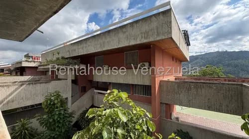 Townhouse En Venta En Los Naranjos Del Cafetal Vp 26-9736