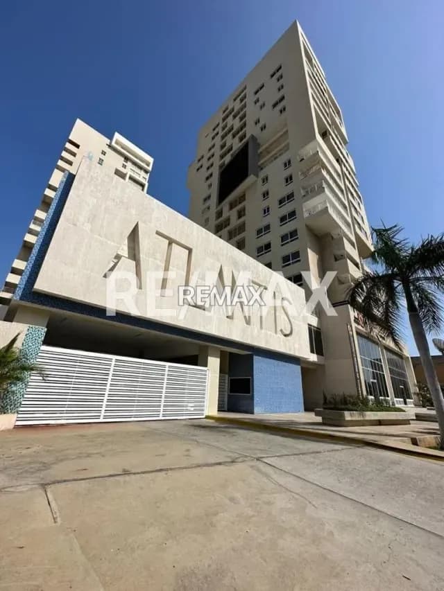 Apartamento en Alquiler Edif. Atlantis