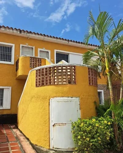Dh Se Ofrece Solo Para Clientes! Apartamento En Venta Duplex Tipo Town House En Res Cocomangos Tucacas Estado Falcón