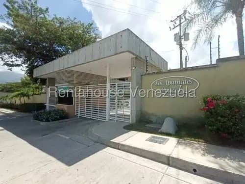 Apartamento En Venta Guatire Apamates Suite Mls# 26-20828 E.n