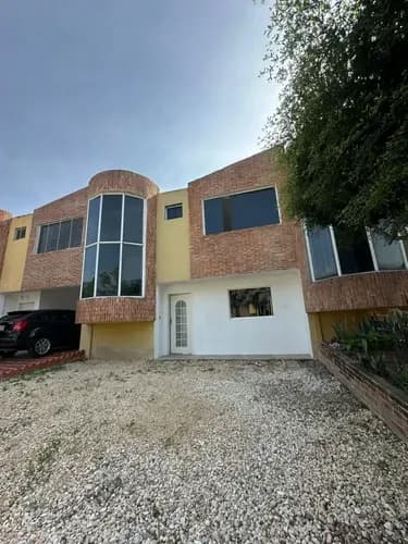 En Venta - Townhouse Res. Belmonti Villas, San Diego Pl