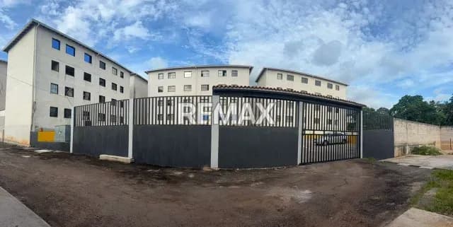 Apartamento en Alquiler amoblado Villa granadina avenida ULA