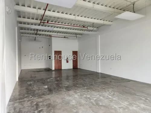 Raíza Suárez Alquila 2 6 4 7 6 0 Local De 70 M2 Con Planta Eléctrica, Baño, Depósito Para Almacenamiento, Cámaras De Seguridad Y Vigilancia Ubicado En El Placer Cabudare Lara