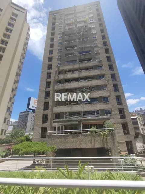 APARTAMENTO EN ALQUILER - BELLO MONTE