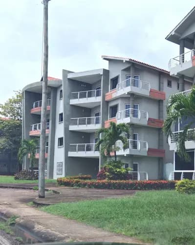 Se Alquila Apartamento En Golf Plaza, San Miguel