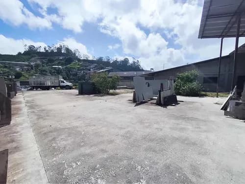 Galpón En Venta Zona Industrial Las Minas San Antonio De Los Altos. Rz