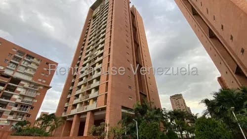 Apartamento En Venta En La Urb. Boleita Norte