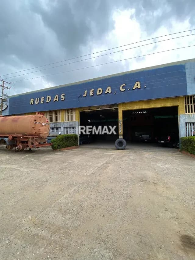 GALPÓN EN VENTA EN INTERCOMUNAL CIUDAD OJEDA