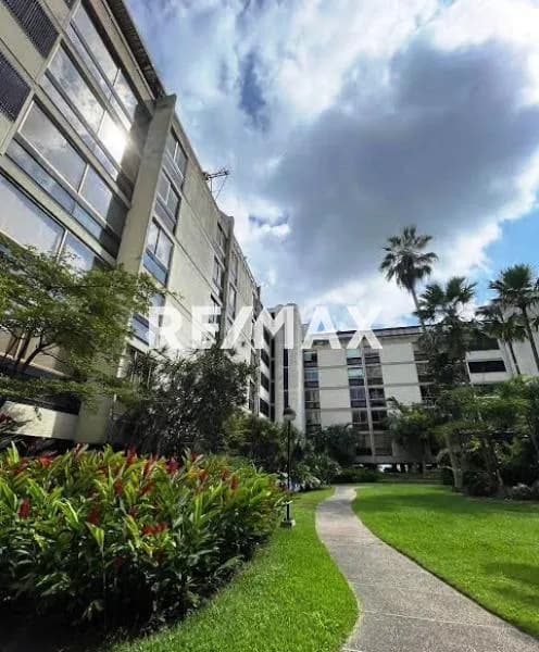 APARTAMENTO EN VENTA - URB. CHULAVISTA
