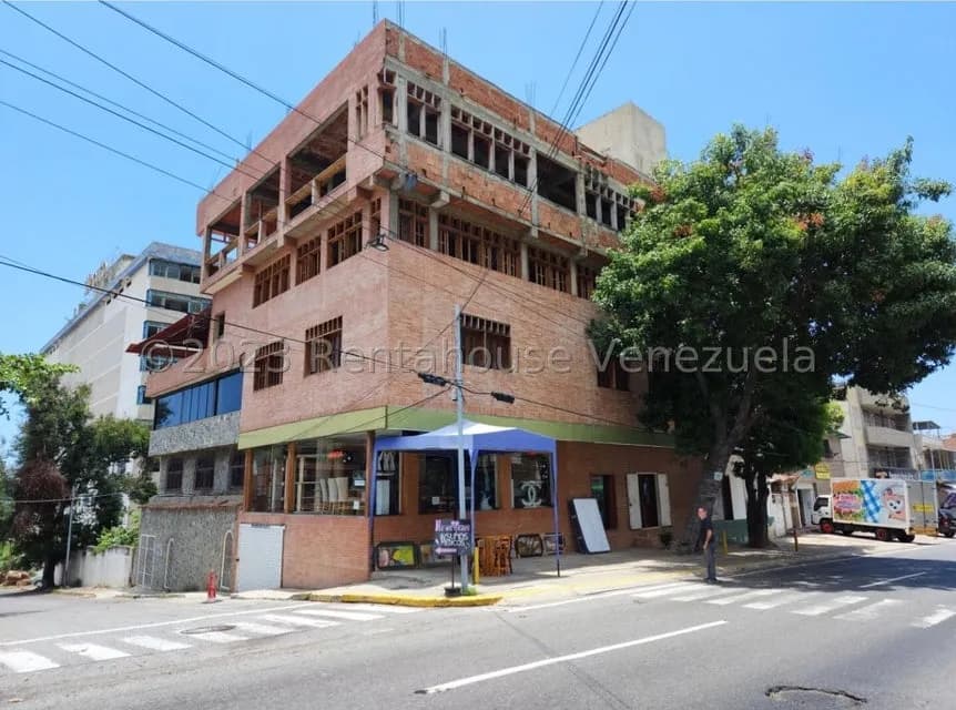 Comercial (Local Comercial) en Alquiler en Macuto, Vargas