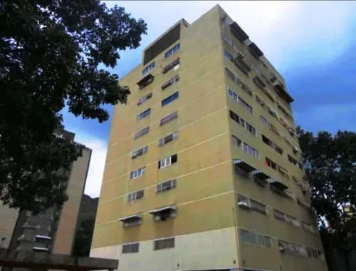 Apartamento En Alquiler En Montalbàn Ii Con Calle Cerrada Cerca De Importante Universidad Al Lado De Estación De Metrobus