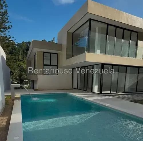 Casa En Venta En Prados Del Este, Caracas 26-4328 Yf