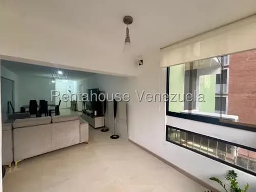 En Venta Apartamento En Santa Eduvigis - Asesora Libni Cano Mls 26-12224
