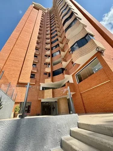 Annic Coronado Vende Apartamento Urb. La Trigaleña, Valencia Edo Carabobo. Cód. 315419