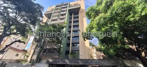 Apartamento En Alquiler, La Campiña #26-14784