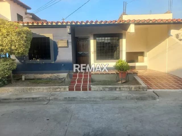 Casa en Alquiler Urbanizacion Villa Roca II- Cabudare