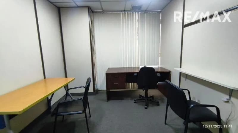 Oficina en Alquiler en el Rosal