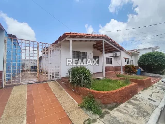 CASA EN ALQUILER TIERRA DEL SOL CABUDARE