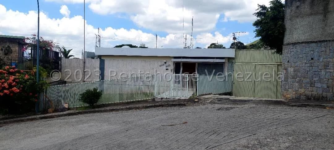 Casa (Duplex) en Venta en Alta Florida, Distrito Metropolitano
