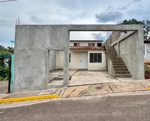 Casa + Apartamento En Venta En Cordero Ms