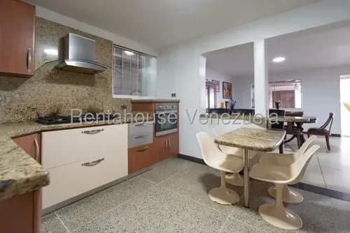 Casa En Venta En El Marques 25-22245
