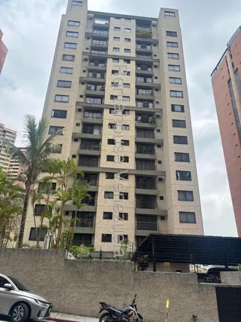 Apartamento (1 Nivel) en Alquiler en La Bonita, Distrito Metropolitano