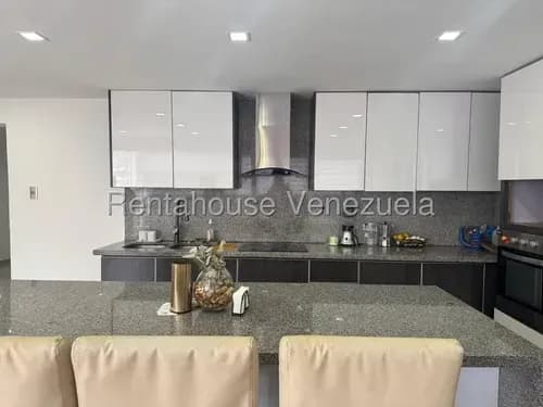 Apartamento En Venta Amplio Y Comodo El Paraiso 26-20668 Jca