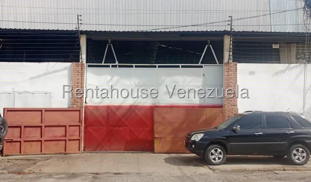 Comercial (Galpon - Deposito) en Venta en Guarenas, Miranda