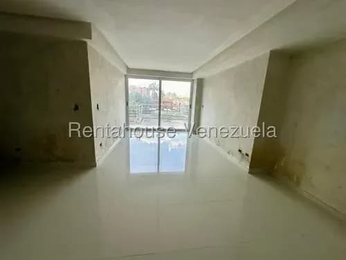 Daniela Linarez Vende Apartamento A Estrenar Con 3 Habitaciones, Espacios Son Amplios, Iluminados Y Funcionales, Terraza Espaciosa, Planta Eléctrica, Este De Barquisimeto