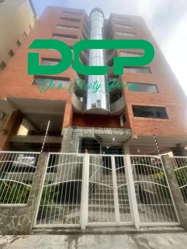 Venta Apartamento , Urb San Isidro . Dcp