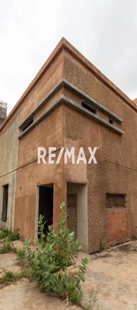 Se vende Local Comercial en la calle 72