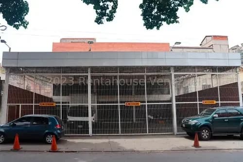 Magnifico Local Comercial En Alquiler El Paraíso En Venta. Ch. #24-18584