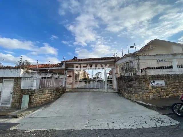Casa en Venta Urb. Parque El Retiro Conjunto Residencial LAS VILLAS