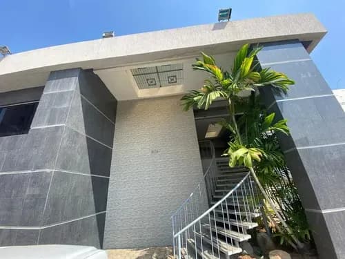 Oficina En Alquiler Equipada En Maracaibo Ml