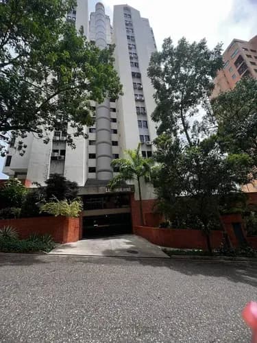 En Venta Apartamento De 103 M2 Ubicado En El Piso 10 Amoblado Y Listo Para Habitar En Urbanización El Bosque Conjunto Residencial Los Himalayas Valencia Carabobo Maritza Lopez