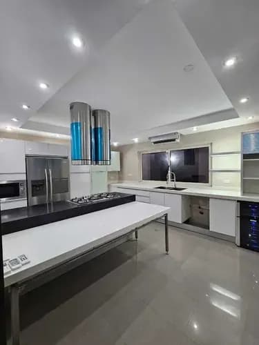 En Venta Town House Ubicado En Conjunto Residencial Villa Amalfi En Sector Piedra Pintada. St