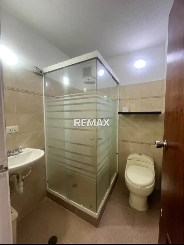 EN VENTA APARTAMENTO CONJUNTO SAN JUAN BAUTISTA III AV La machiri calle principal